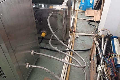 哪些原因会造成冷水机水冷冷凝器温度过高？