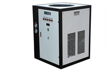 买风冷箱式冷水机时遇到低报价应该怎么办？